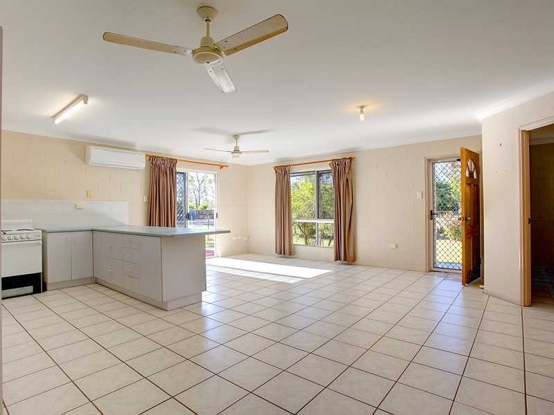 16 Bahama Court, Mount Low QLD 4818