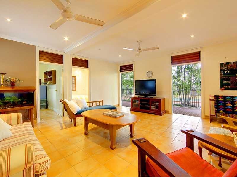 25 – 27 Norris Street, Hermit Park QLD 4812