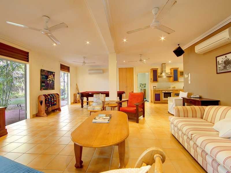 25 – 27 Norris Street, Hermit Park QLD 4812