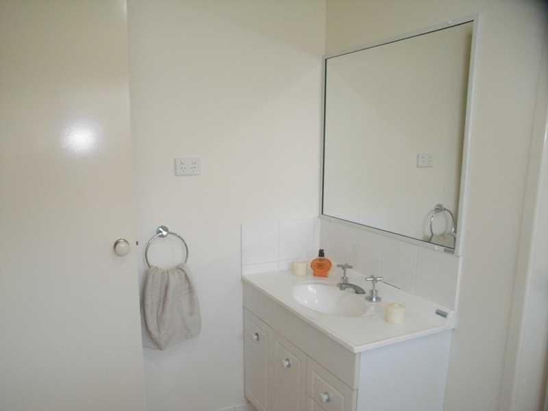 10 Saratoga Close, Kirwan QLD 4817