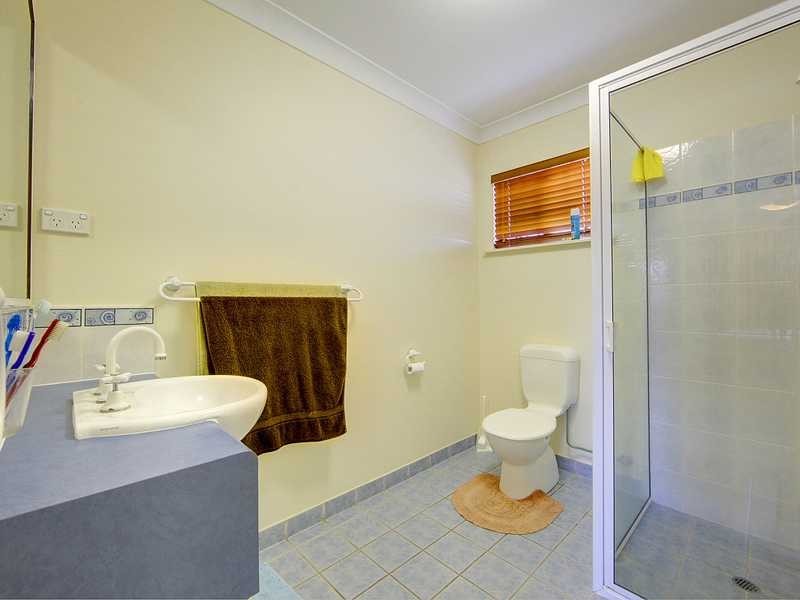 12 Waterdragon Lk, Douglas QLD 4814