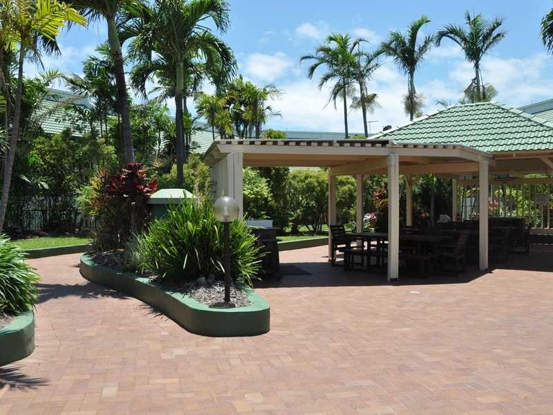 Unit 32/15 Hale Street, North Ward QLD 4810