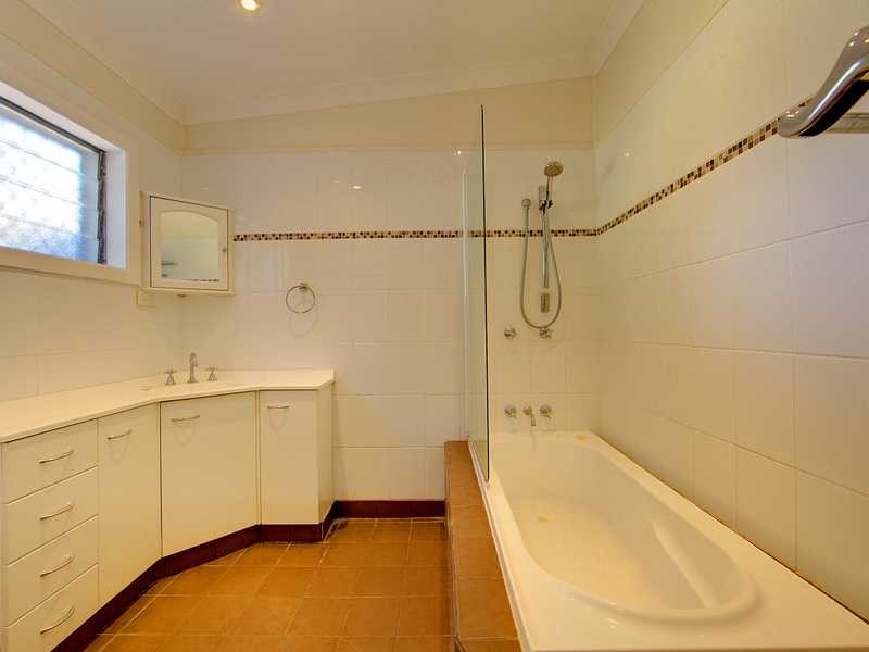 63 Twelfth Avenue, Railway Estate QLD 4810