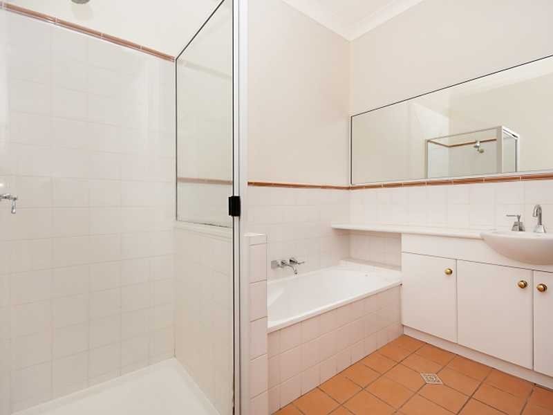 20 Westbourne Street, Hyde Park QLD 4812