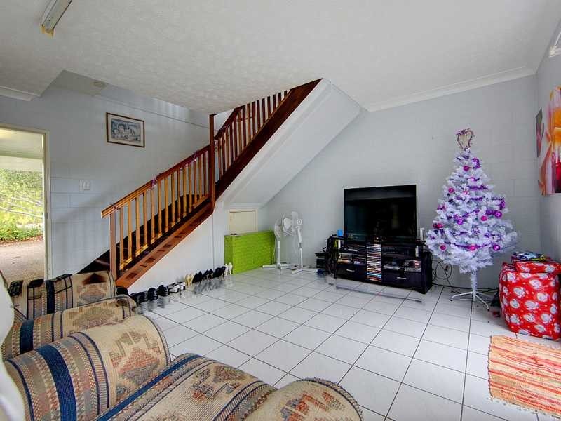 Unit 3/13 Lamington Rd, West End QLD 4810