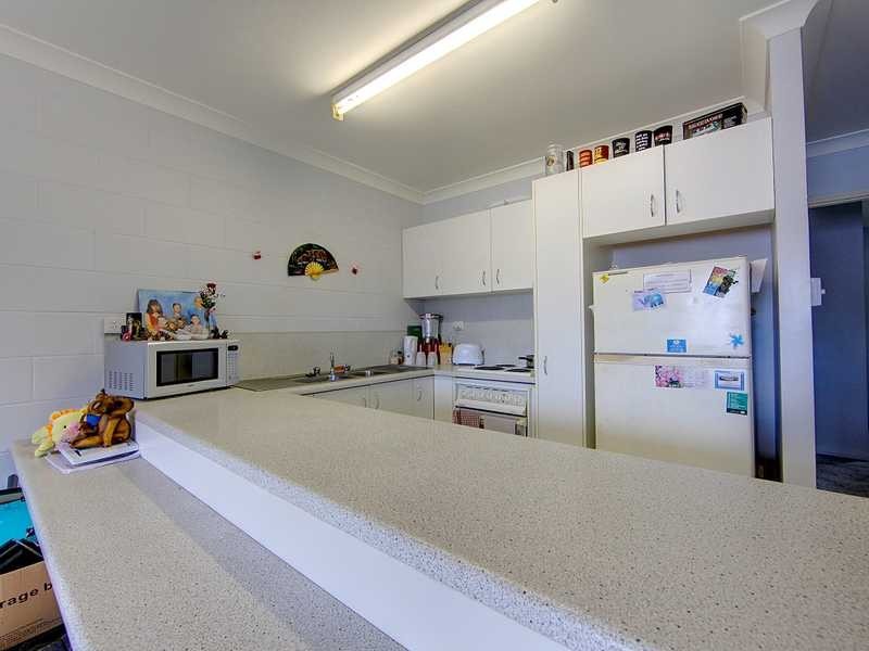 Unit 3/13 Lamington Rd, West End QLD 4810