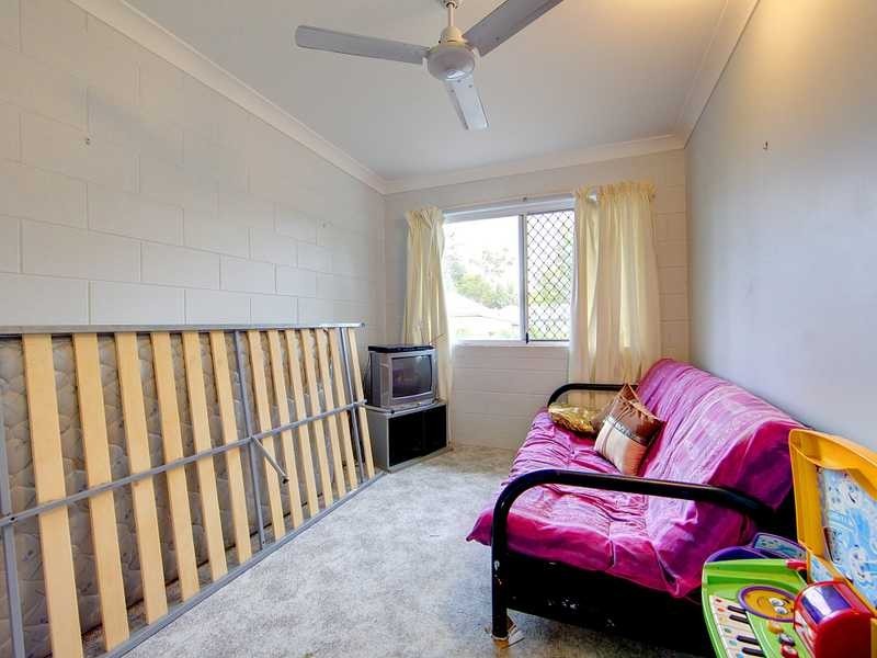 Unit 3/13 Lamington Rd, West End QLD 4810