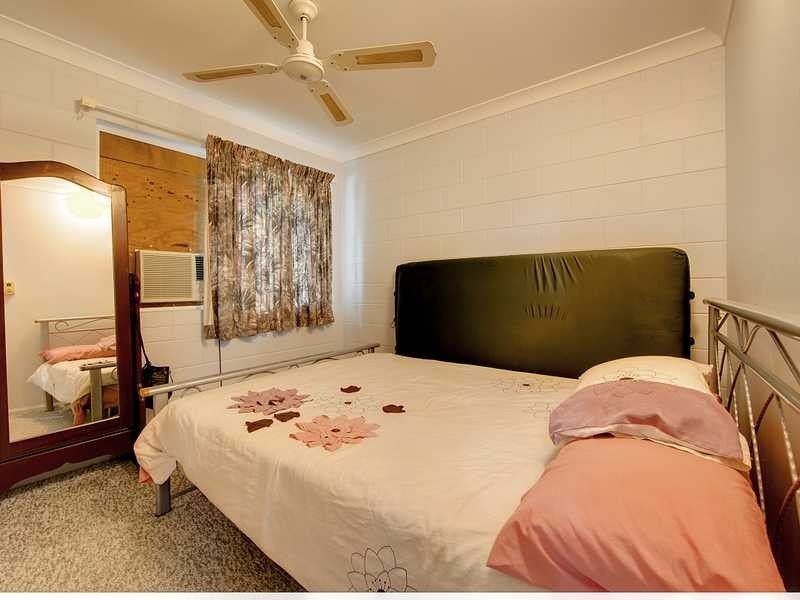 Unit 4/13 Lamington Rd, West End QLD 4810