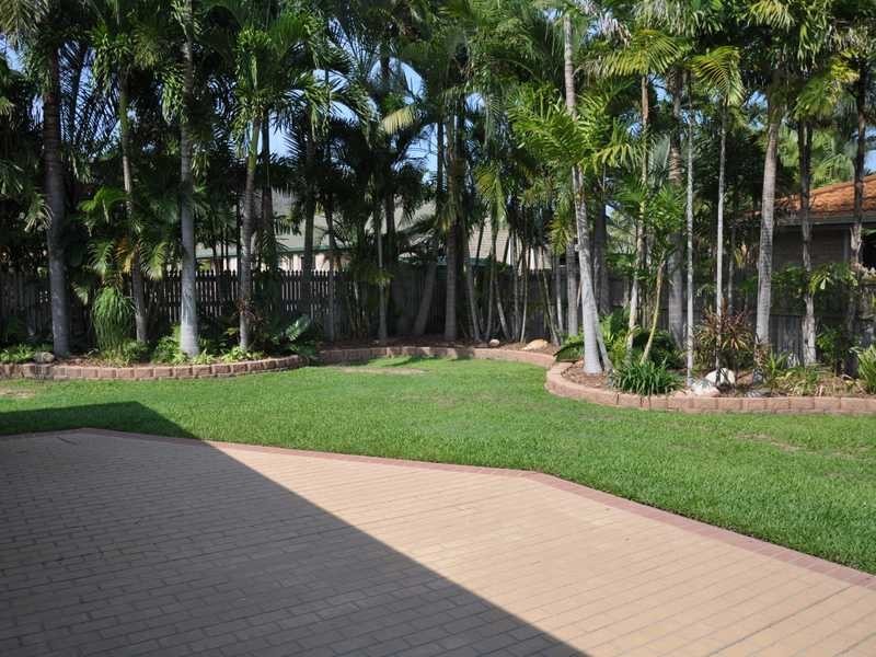 183 Greenwood Drive, Kirwan QLD 4817