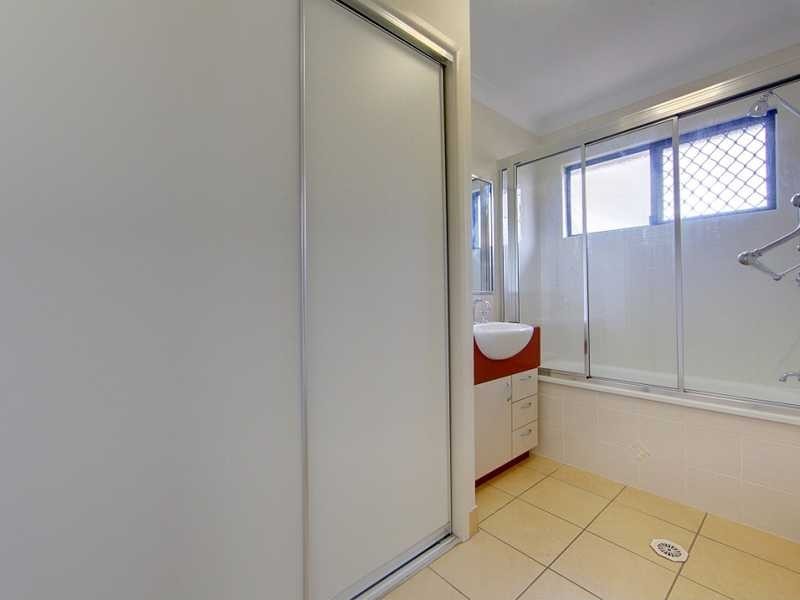 19 Chaimberlane Place, Kirwan QLD 4817