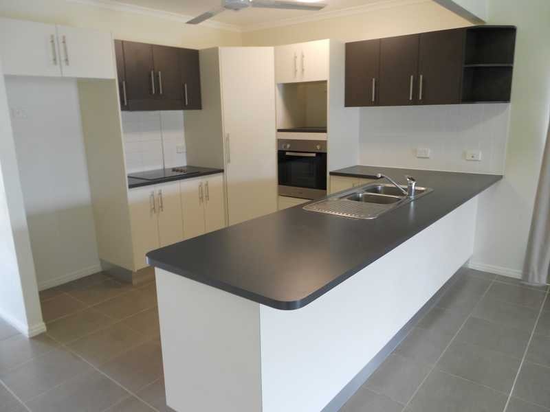 30 Dundabella Drive, Deeragun QLD 4818