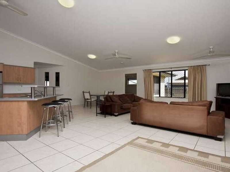 9 Johnstone Court, Douglas QLD 4814