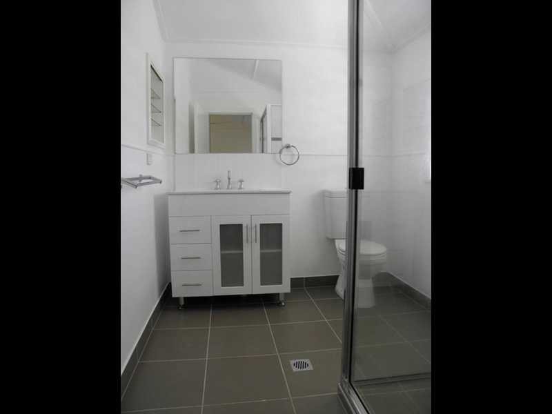 44 Bayswater Rd, Hyde Park QLD 4812