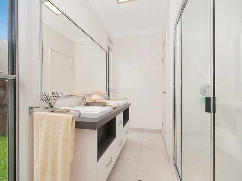 11 Sovereign Terrace, Idalia QLD 4811