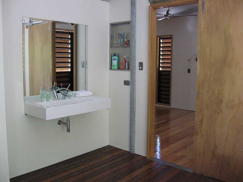 96 Mandalay Avenue, Magnetic Island QLD 4819