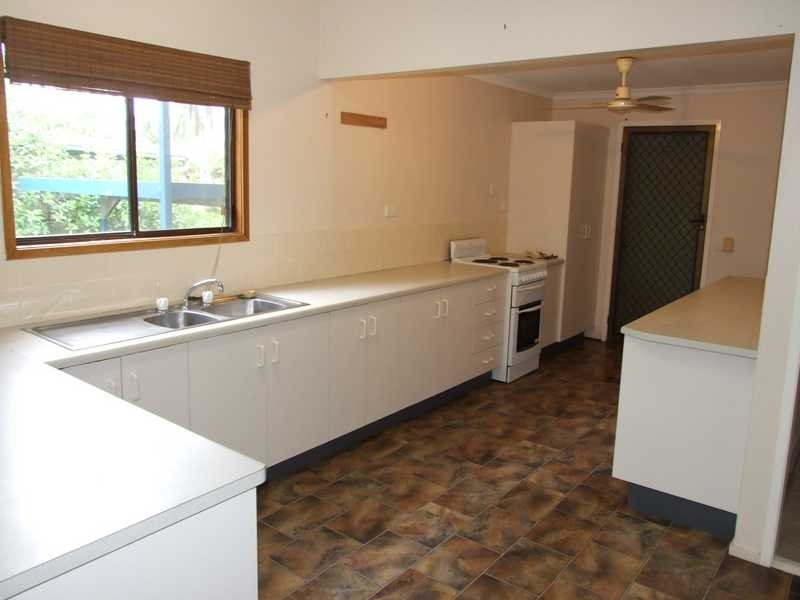 40 John Dory Street, Cungulla QLD 4816