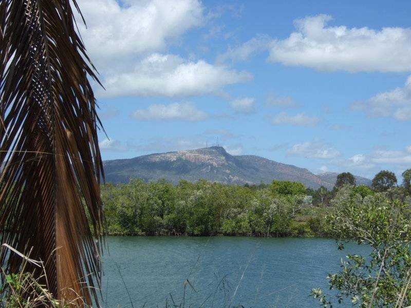 111 Railway Avenue, Railway, Townsville QLD 4810