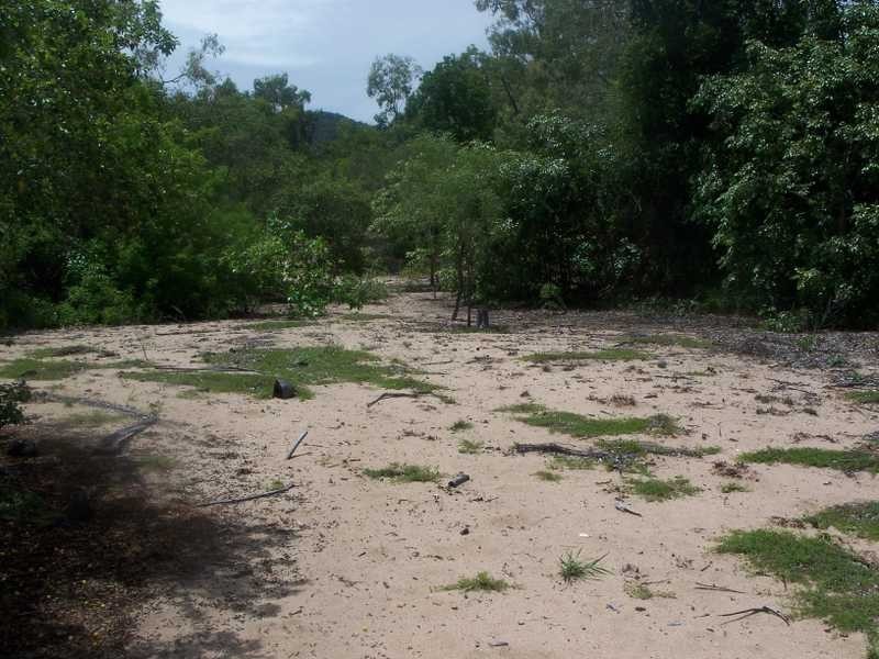 72 Henry Lawson Street, Horseshoe Bay QLD 4819