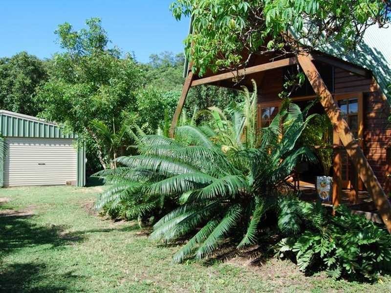 8 Somerset Court, Magnetic Island QLD 4819