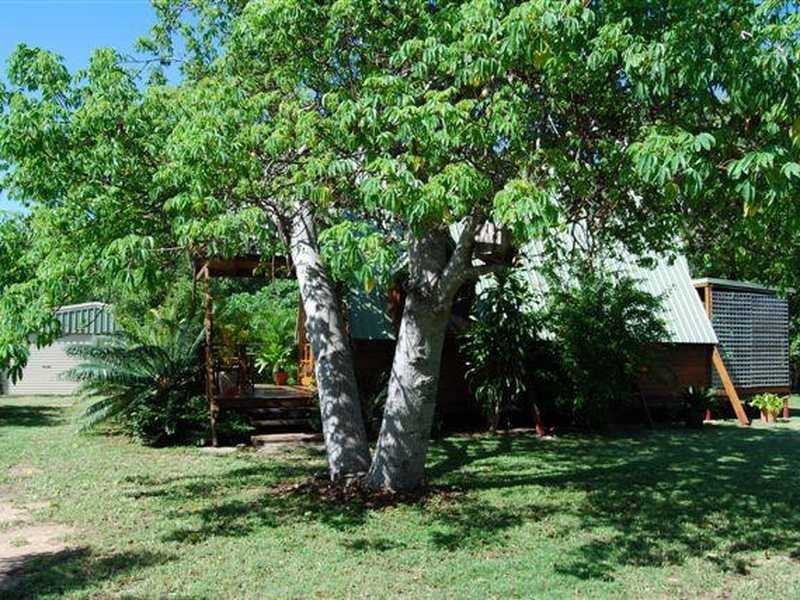 8 Somerset Court, Magnetic Island QLD 4819