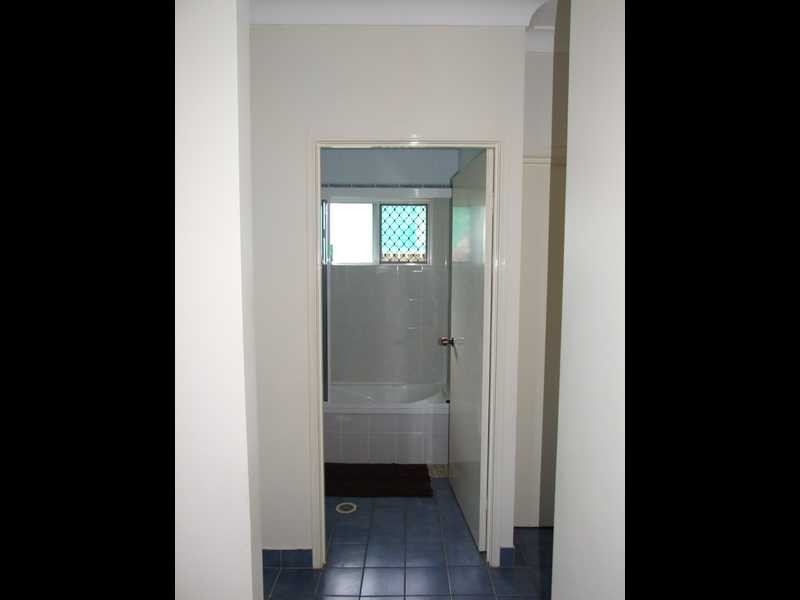 11 Saddle Court, Mount Louisa QLD 4814