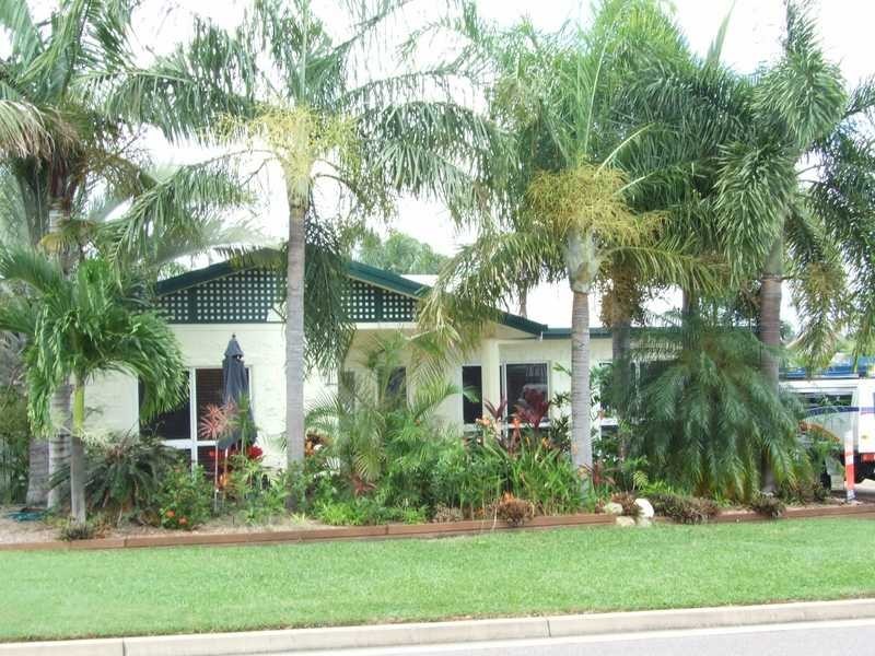 11 Saddle Court, Mount Louisa QLD 4814