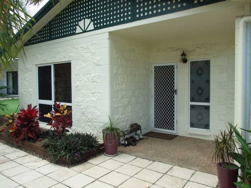 11 Saddle Court, Mount Louisa QLD 4814