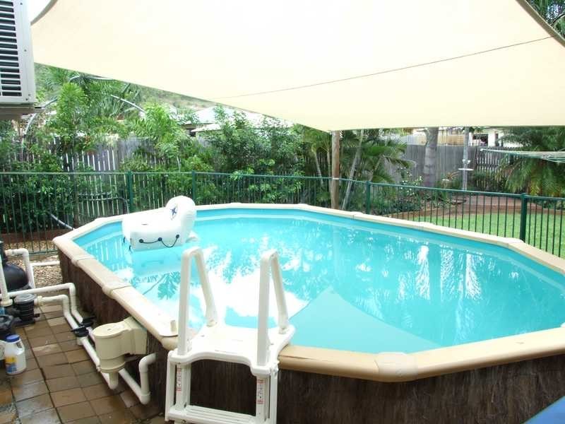 11 Saddle Court, Mount Louisa QLD 4814