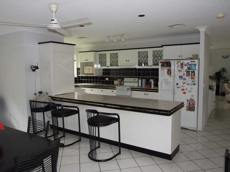 2 Balsam Street, Bushland Beach QLD 4818