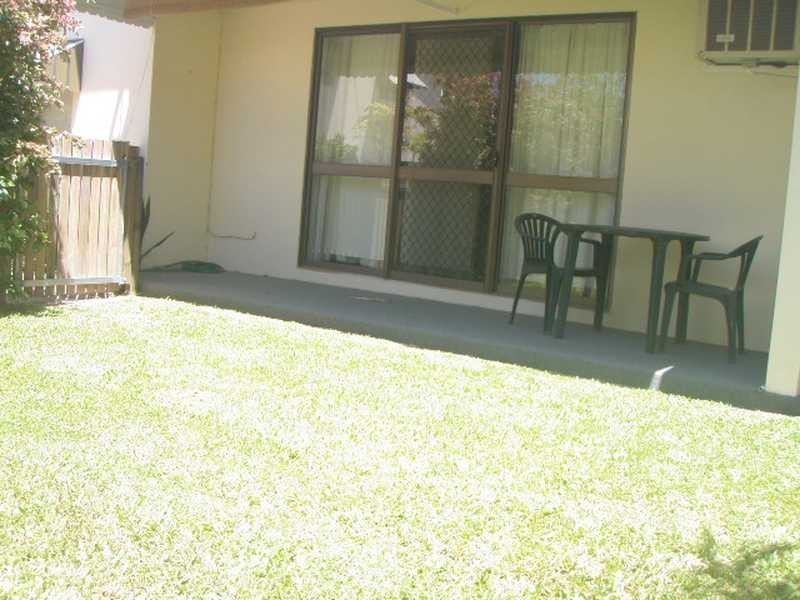 Unit 1/74 Mitchell Street, North Ward QLD 4810