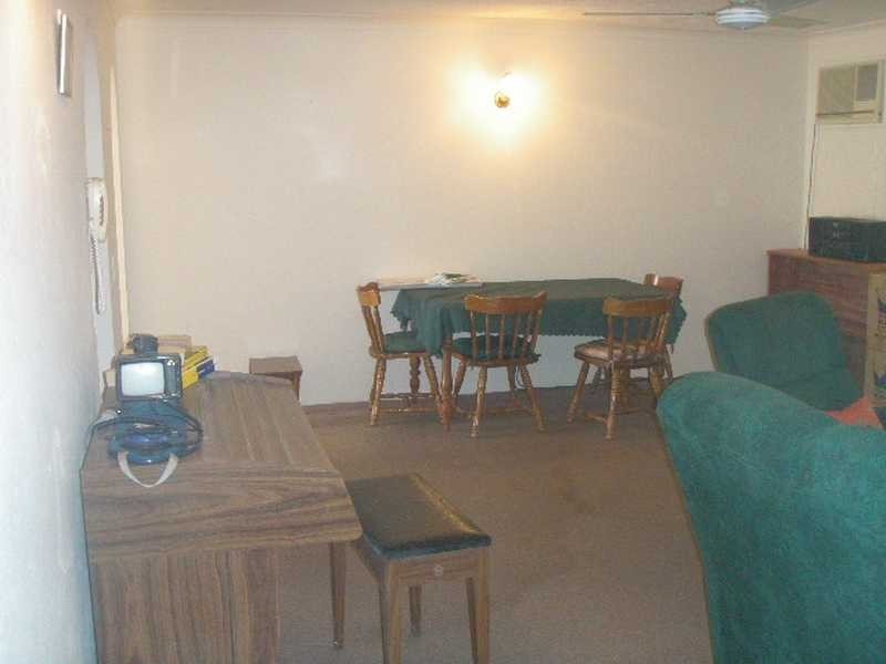 Unit 1/74 Mitchell Street, North Ward QLD 4810