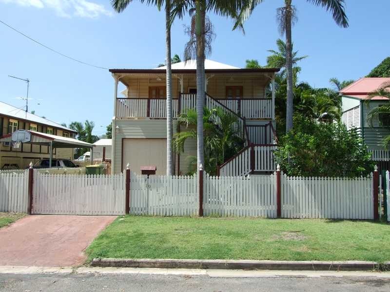 19 Plant Street, West End QLD 4810