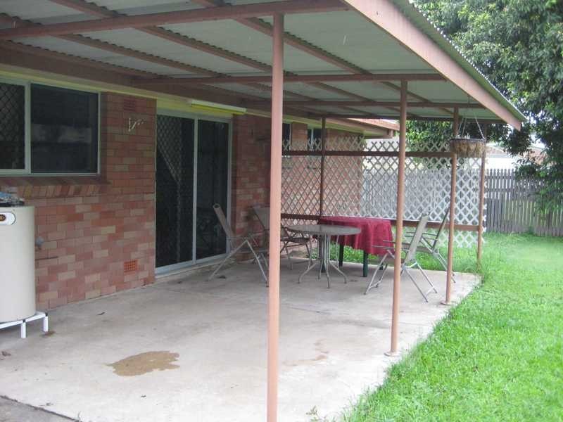 11 Coates Street, Mount Louisa QLD 4814