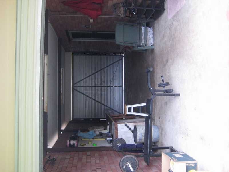 11 Coates Street, Mount Louisa QLD 4814