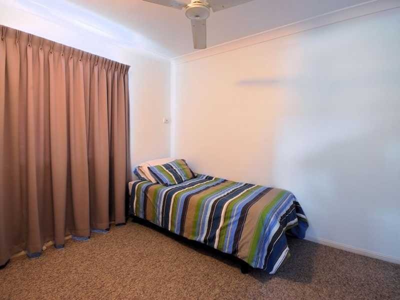 Unit 4/76 Mitchell Street, North Ward QLD 4810