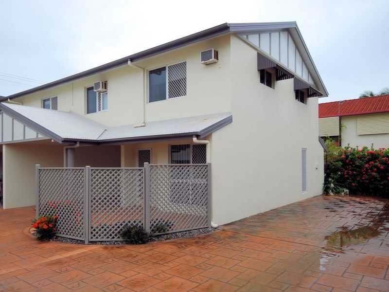 Unit 4/76 Mitchell Street, North Ward QLD 4810