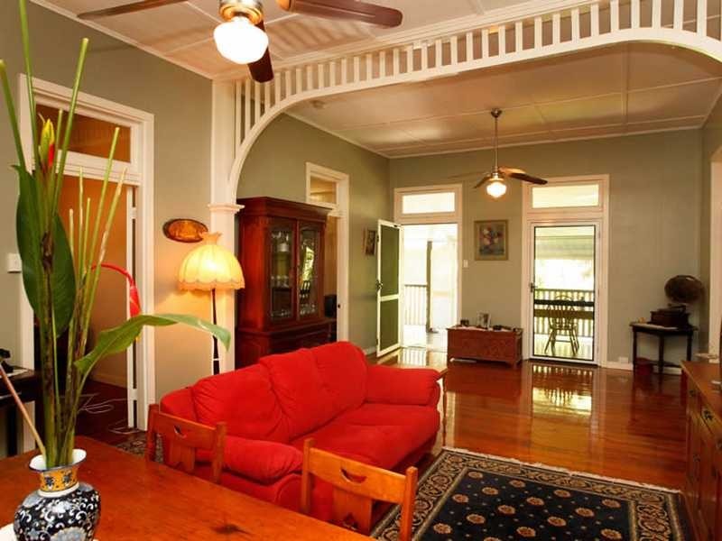 12 Haughton Street, Mundingburra QLD 4812
