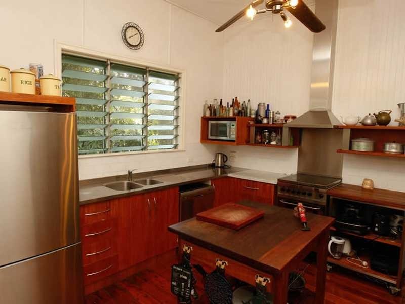 12 Haughton Street, Mundingburra QLD 4812