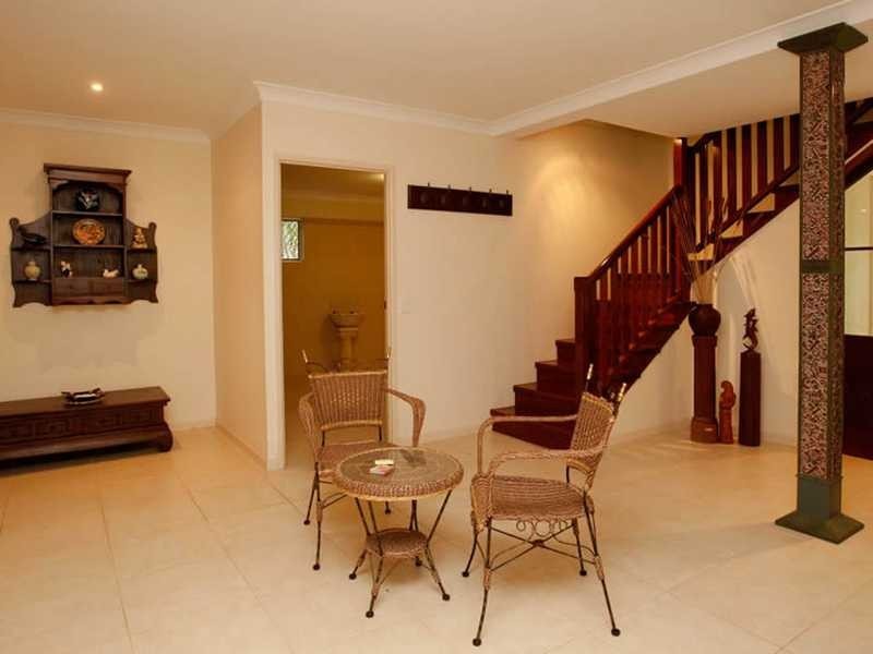 12 Haughton Street, Mundingburra QLD 4812