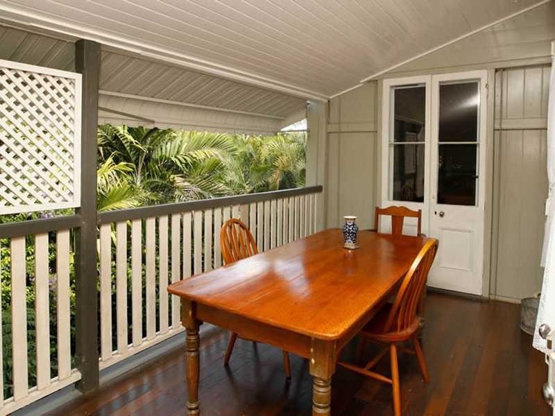 12 Haughton Street, Mundingburra QLD 4812