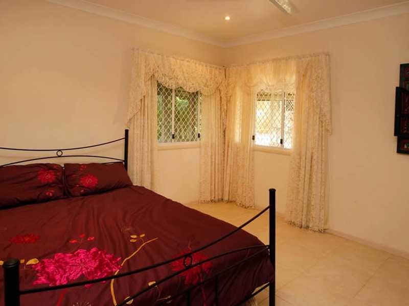 12 Haughton Street, Mundingburra QLD 4812
