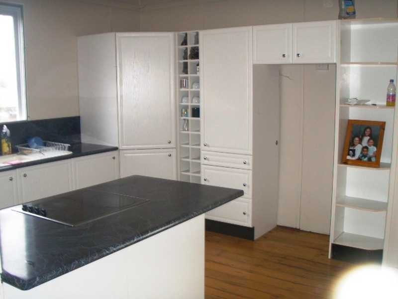 6 Simonsen Court, Kelso QLD 4815