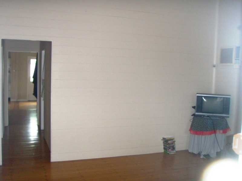 6 Simonsen Court, Kelso QLD 4815