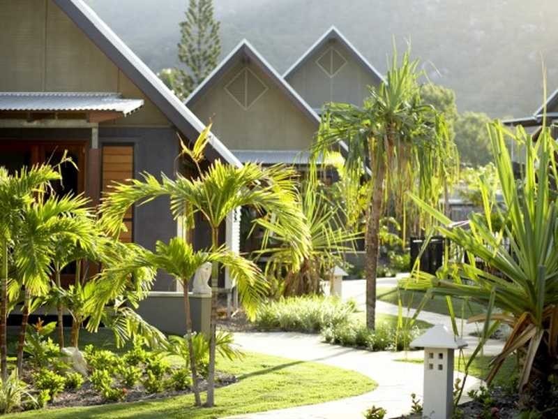 10/9 The Esplanade NELLY BAY, Magnetic Island QLD 4819