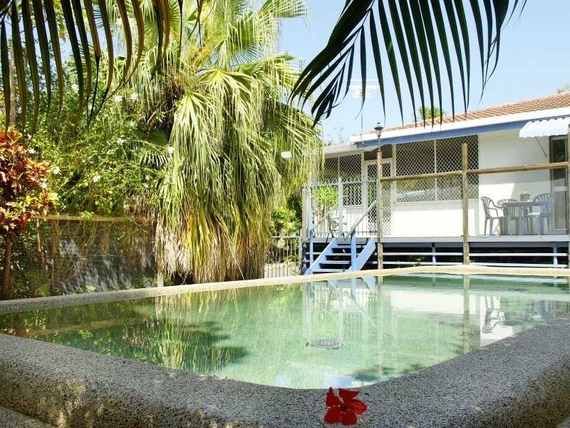 18 Yule Street, Magnetic Island QLD 4819