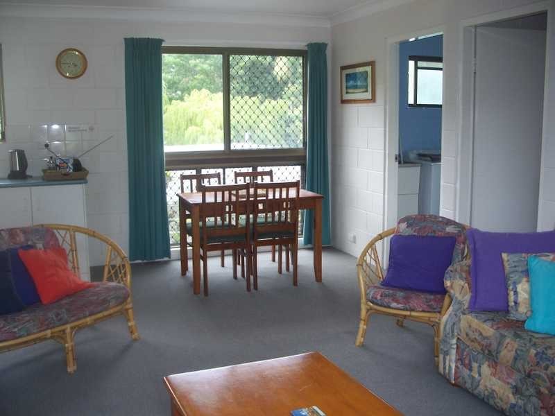 4/2 Endeavour Road, Magnetic Island QLD 4819