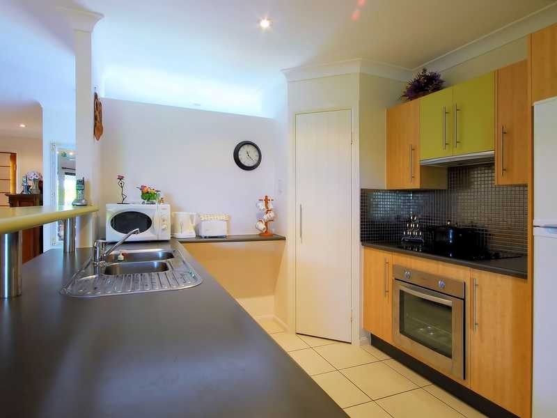 31 Warbler Crescent, Douglas QLD 4814