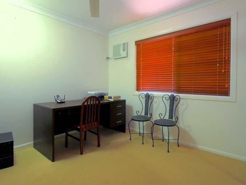 31 Warbler Crescent, Douglas QLD 4814