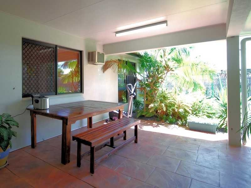 31 Warbler Crescent, Douglas QLD 4814