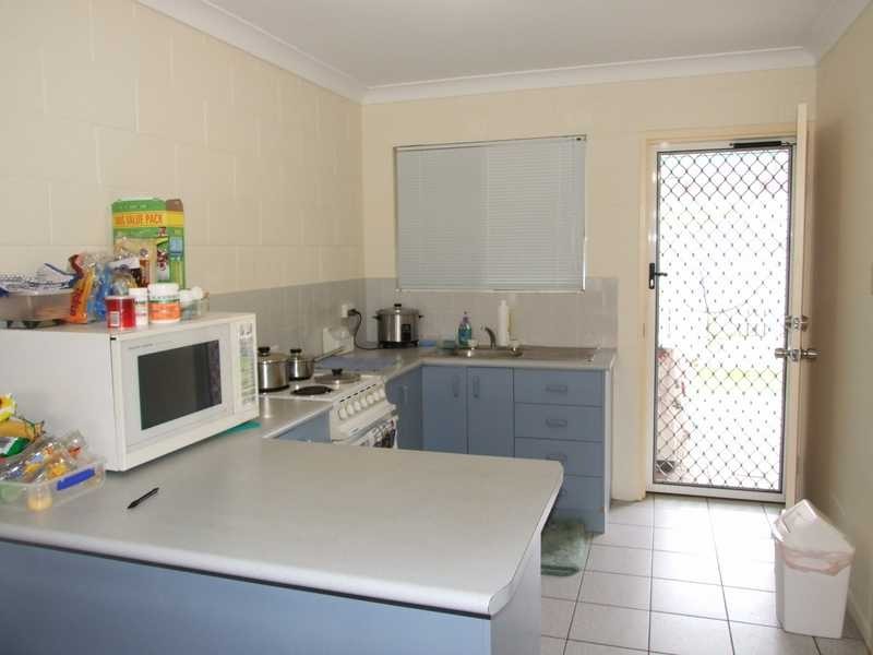 Unit 1/28 Henry Street, West End QLD 4810